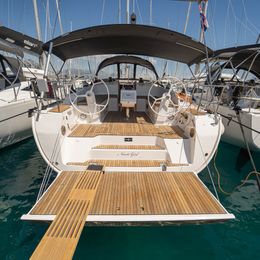 Bavaria Cruiser 46 | Nauti Girl