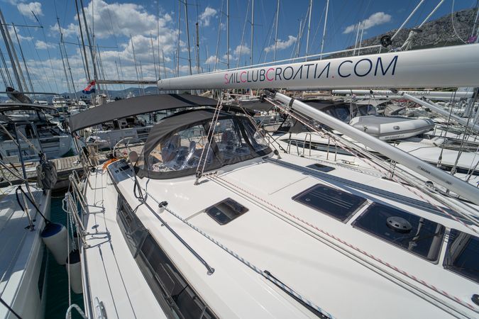 Bavaria Cruiser 46 | Nauti Girl