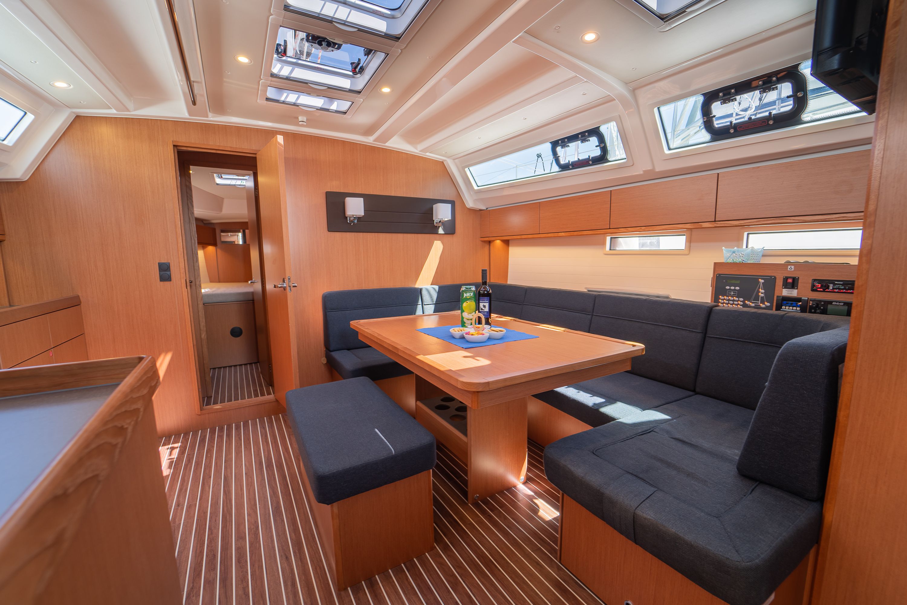 Bavaria Cruiser 46 | Nauti Girl