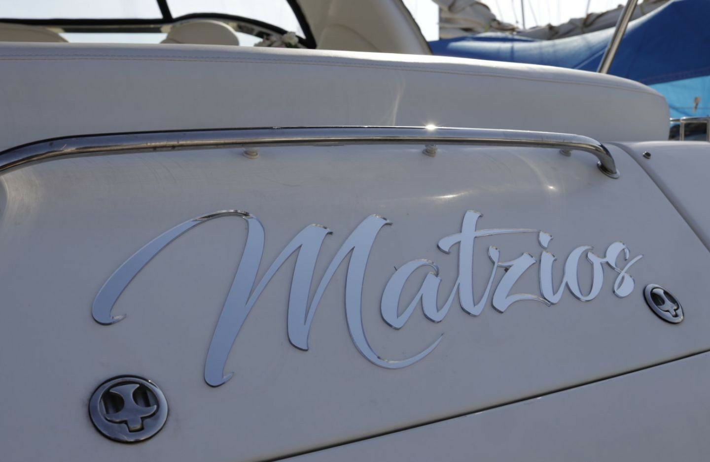 Sea Ray 455 Sundancer | Matzios