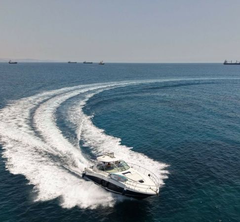 Sea Ray 455 Sundancer | Matzios