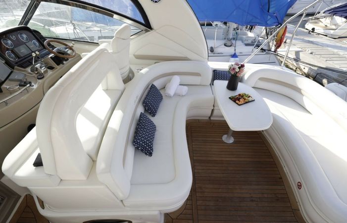 Sea Ray 455 Sundancer | Matzios