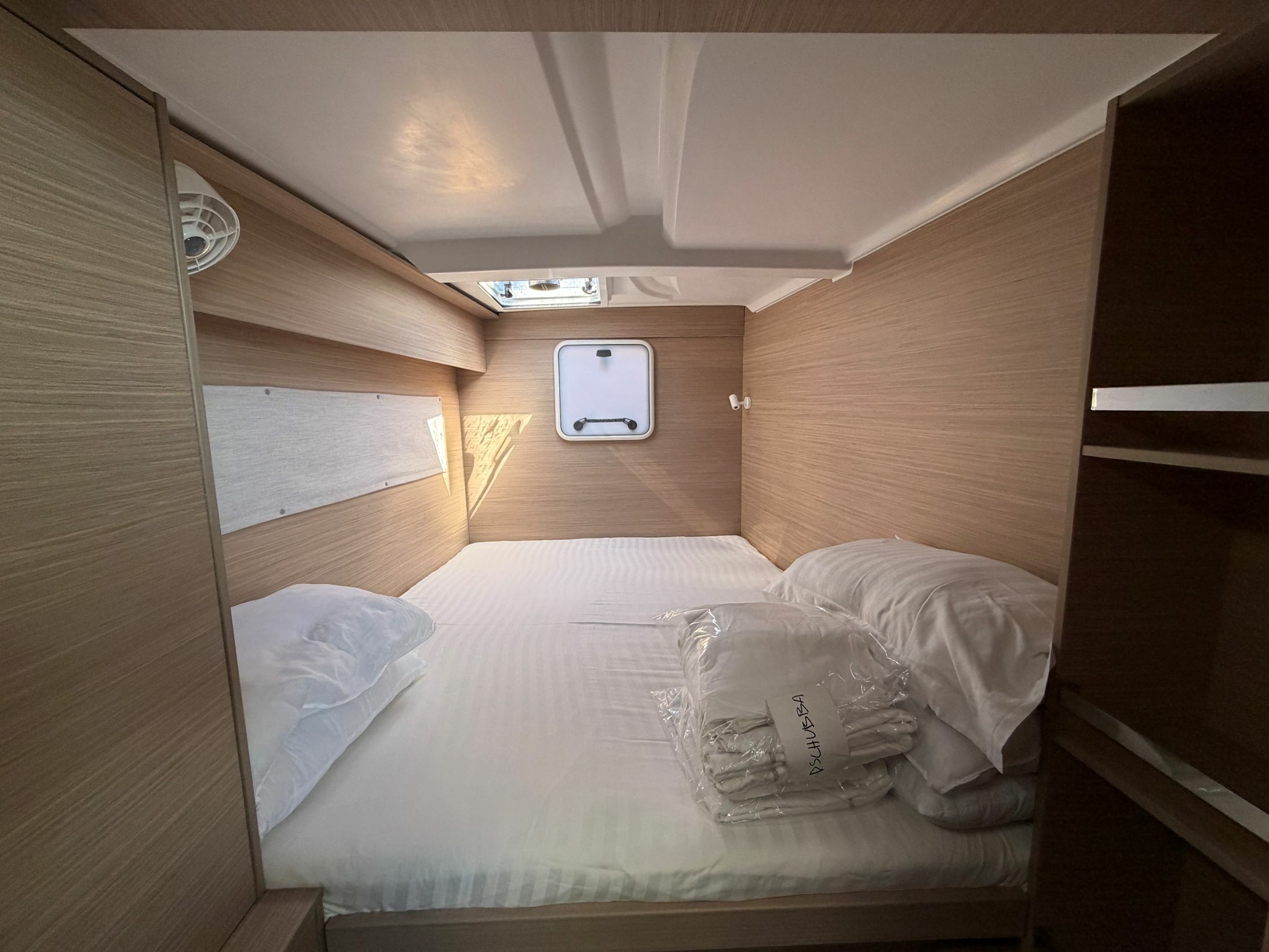 Lagoon 38 | Dschubba