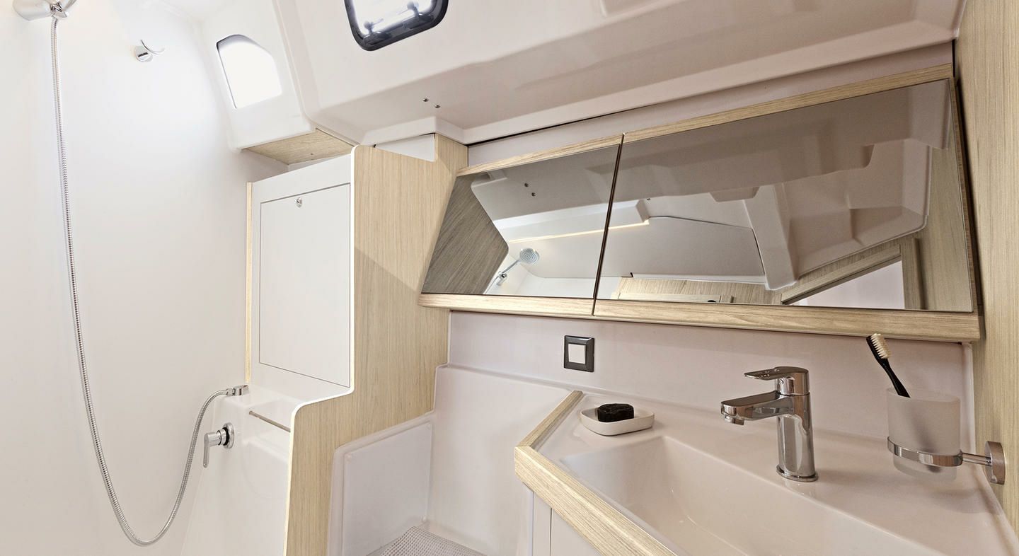 Beneteau Oceanis 46.1 | Luna Maris