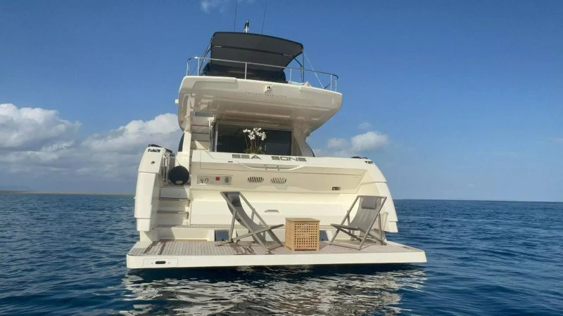 Ferretti 720 | Sea Sons