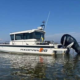 Axopar 28 Cabin | Pura Vida