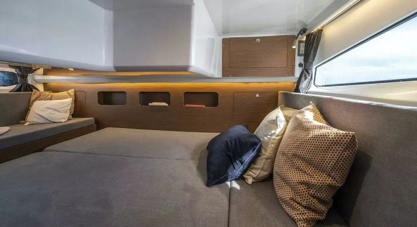 Beneteau Antares 11 | Ela