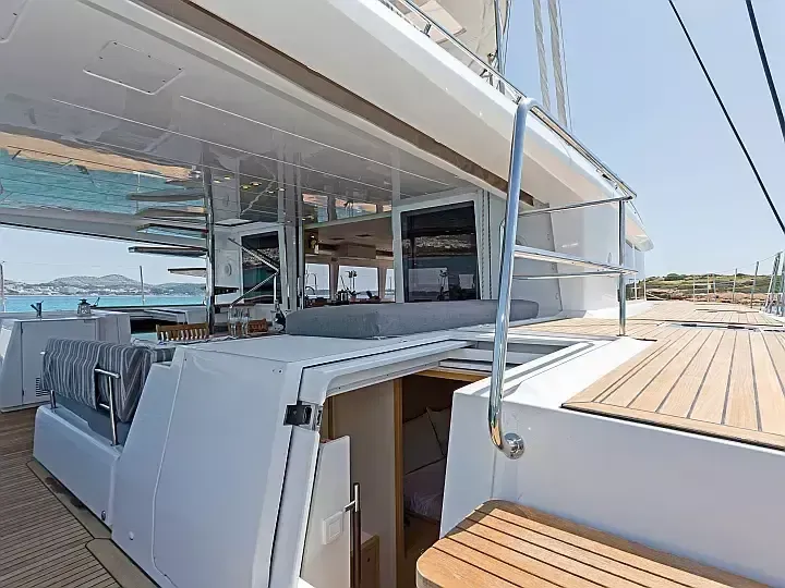 Lagoon 560 | Cool Breeze