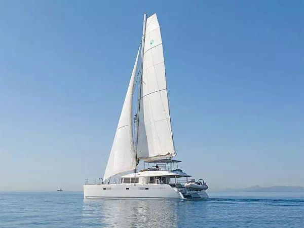 Lagoon 560 | Cool Breeze