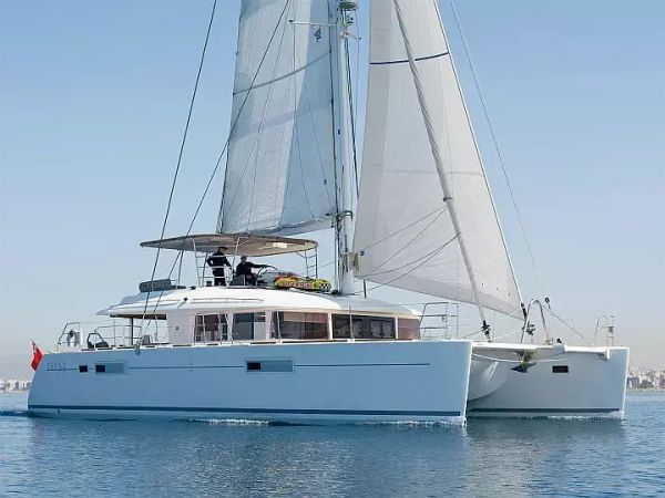 Lagoon 560 | Cool Breeze