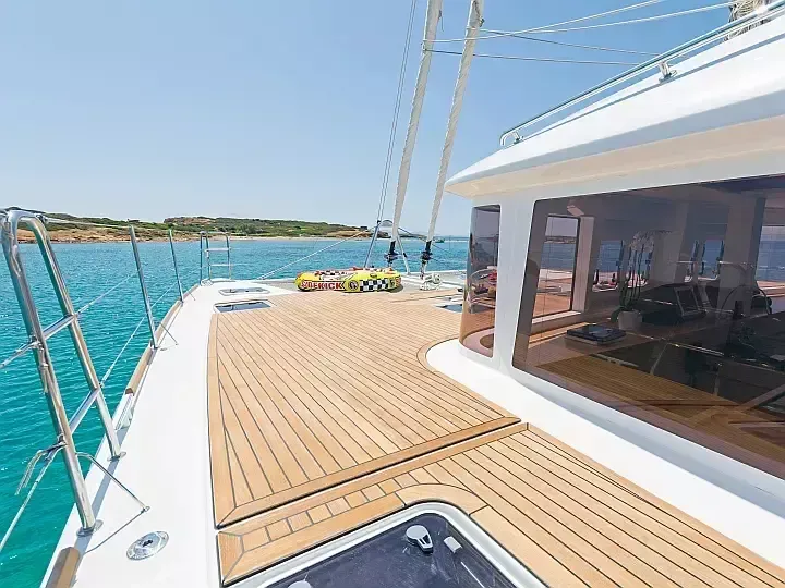Lagoon 560 | Cool Breeze