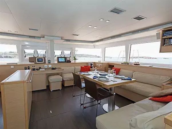 Lagoon 560 | Cool Breeze