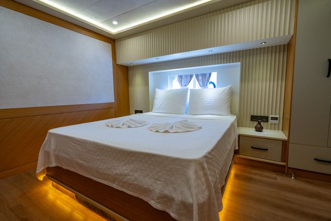 Trawler 65 | Aura-Y