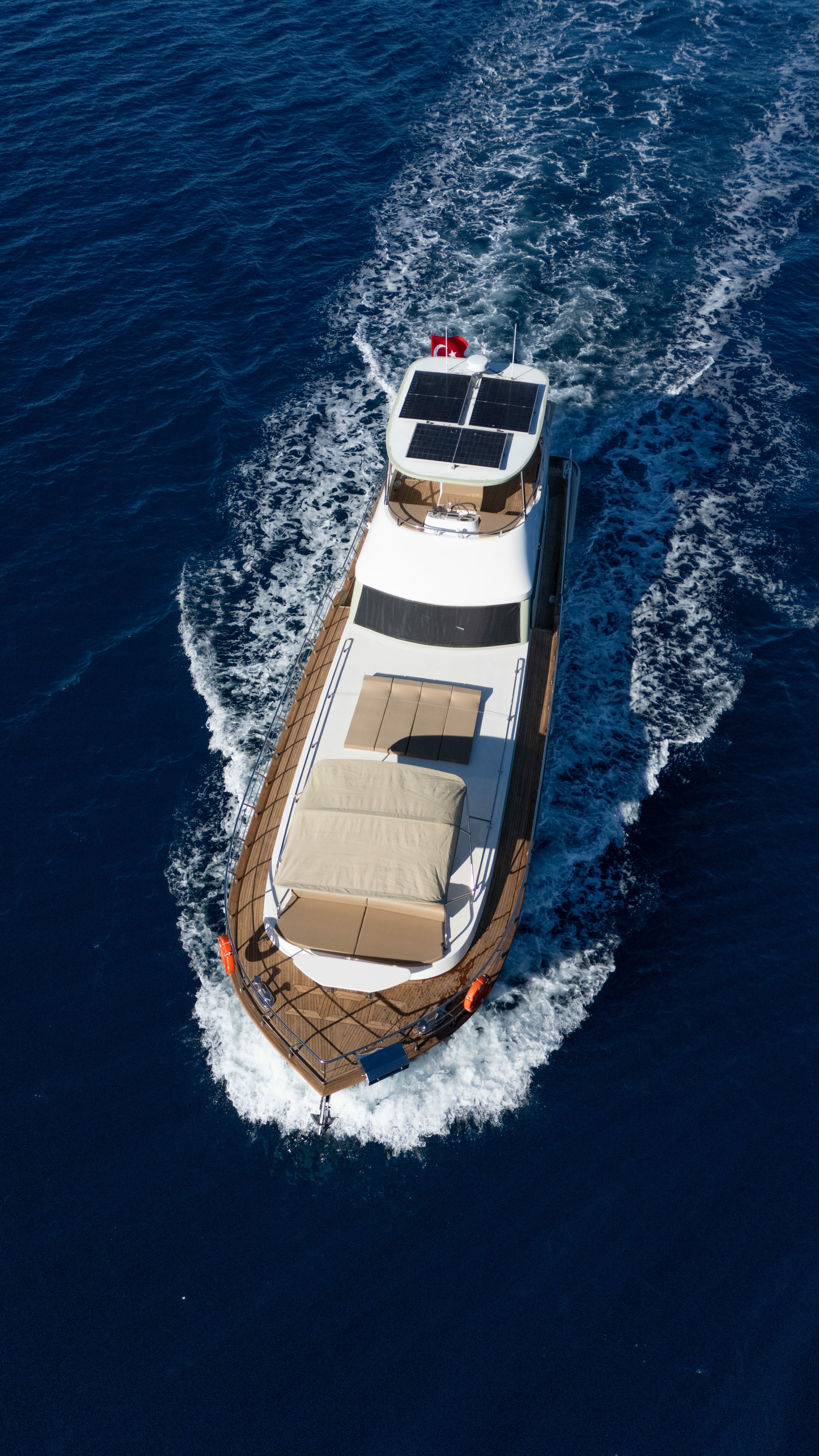 Trawler 65 | Aura-Y