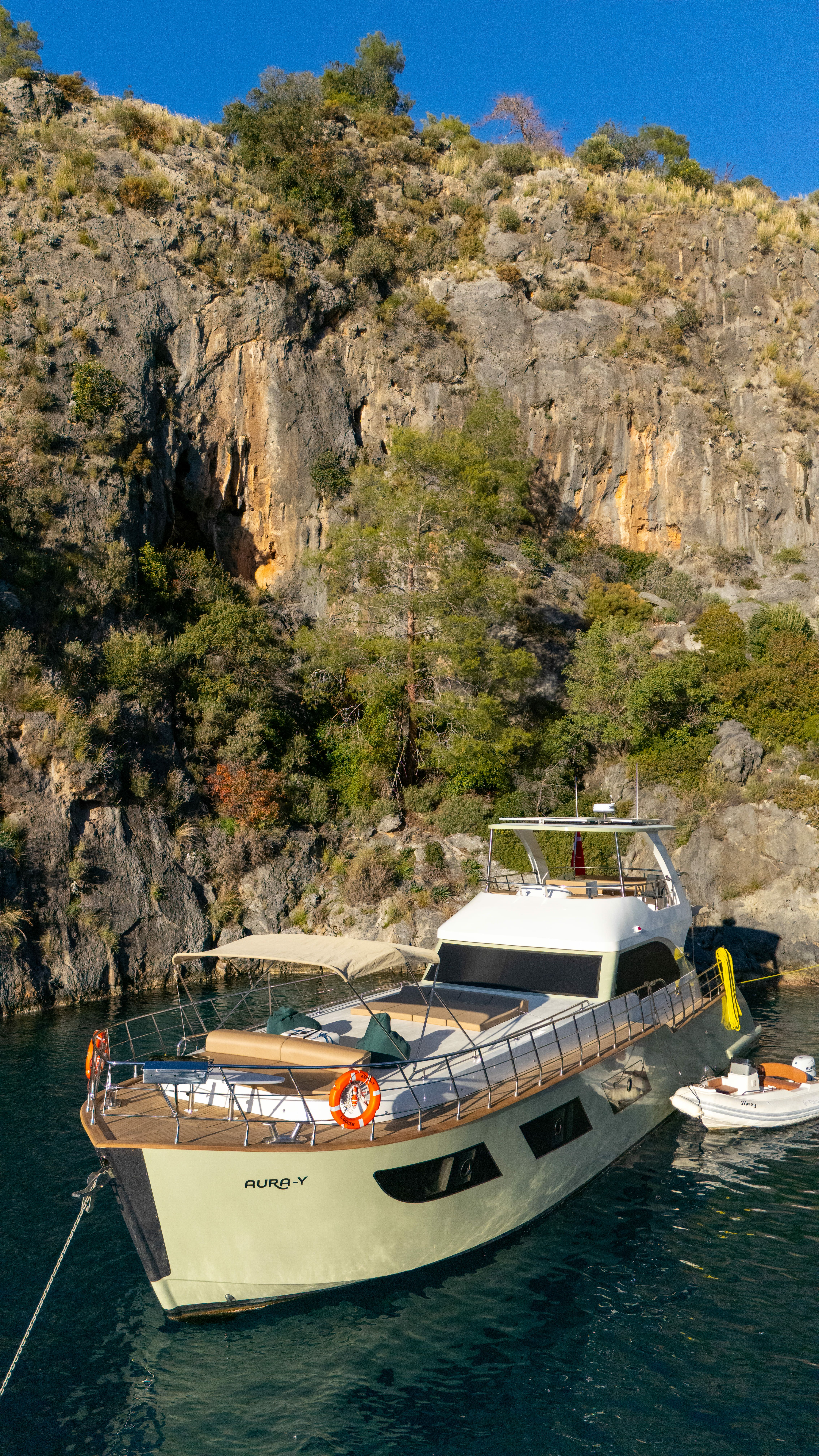 Trawler 65 | Aura-Y