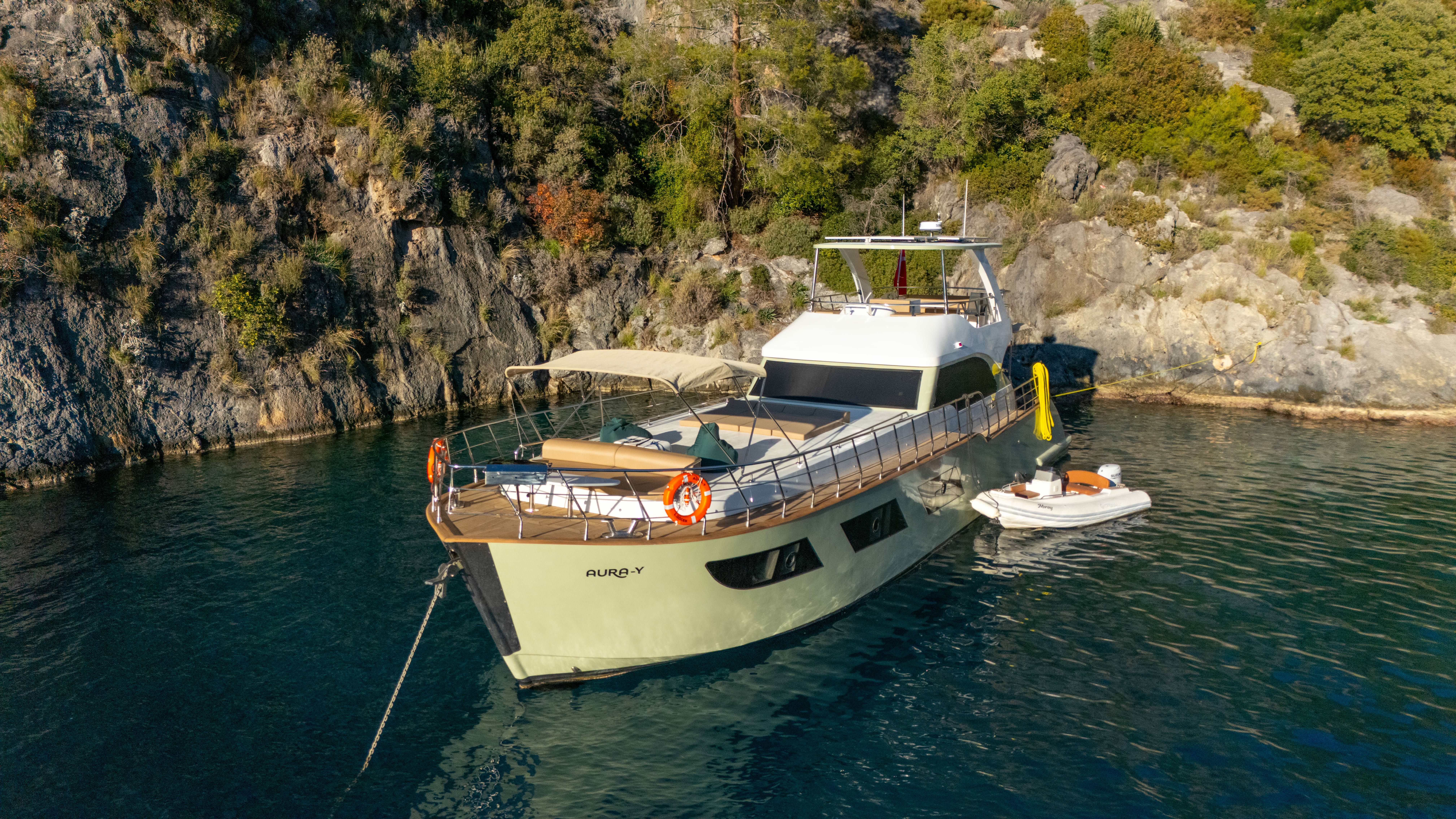 Trawler 65 | Aura-Y