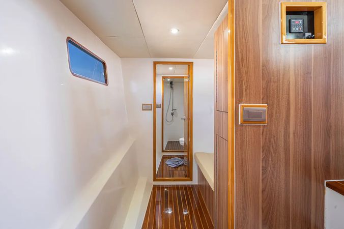 Custom Built 52 | Bon Bon