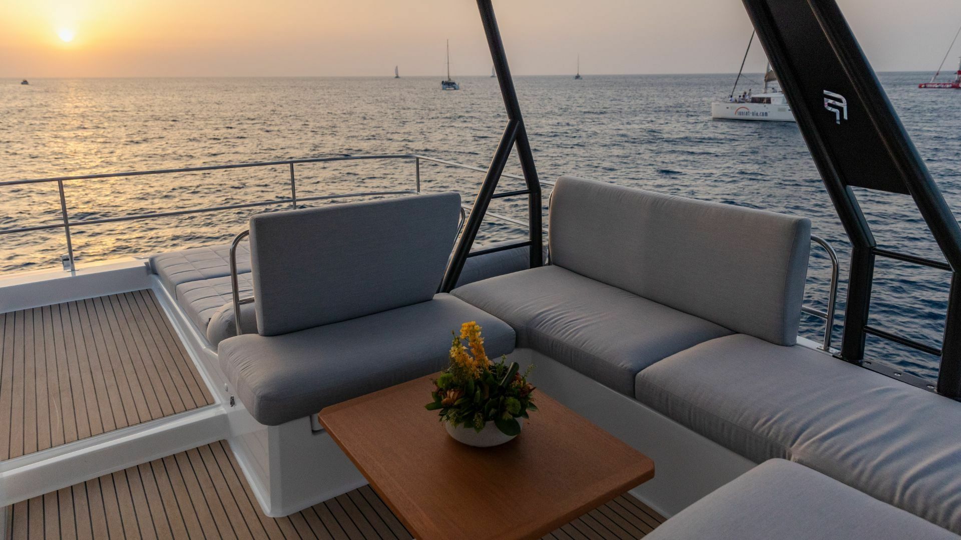 Fountaine Pajot Power 67 | Alena