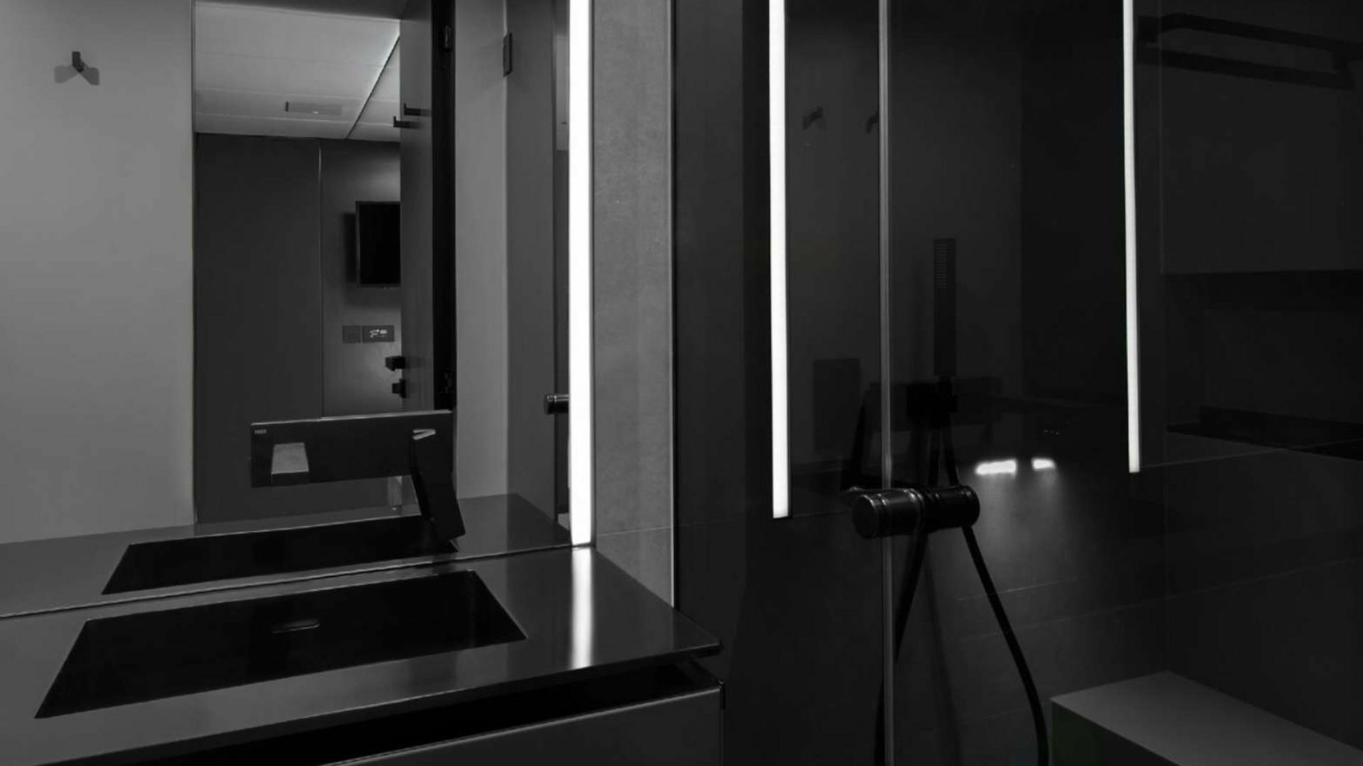 Sunreef 80 | Grayone