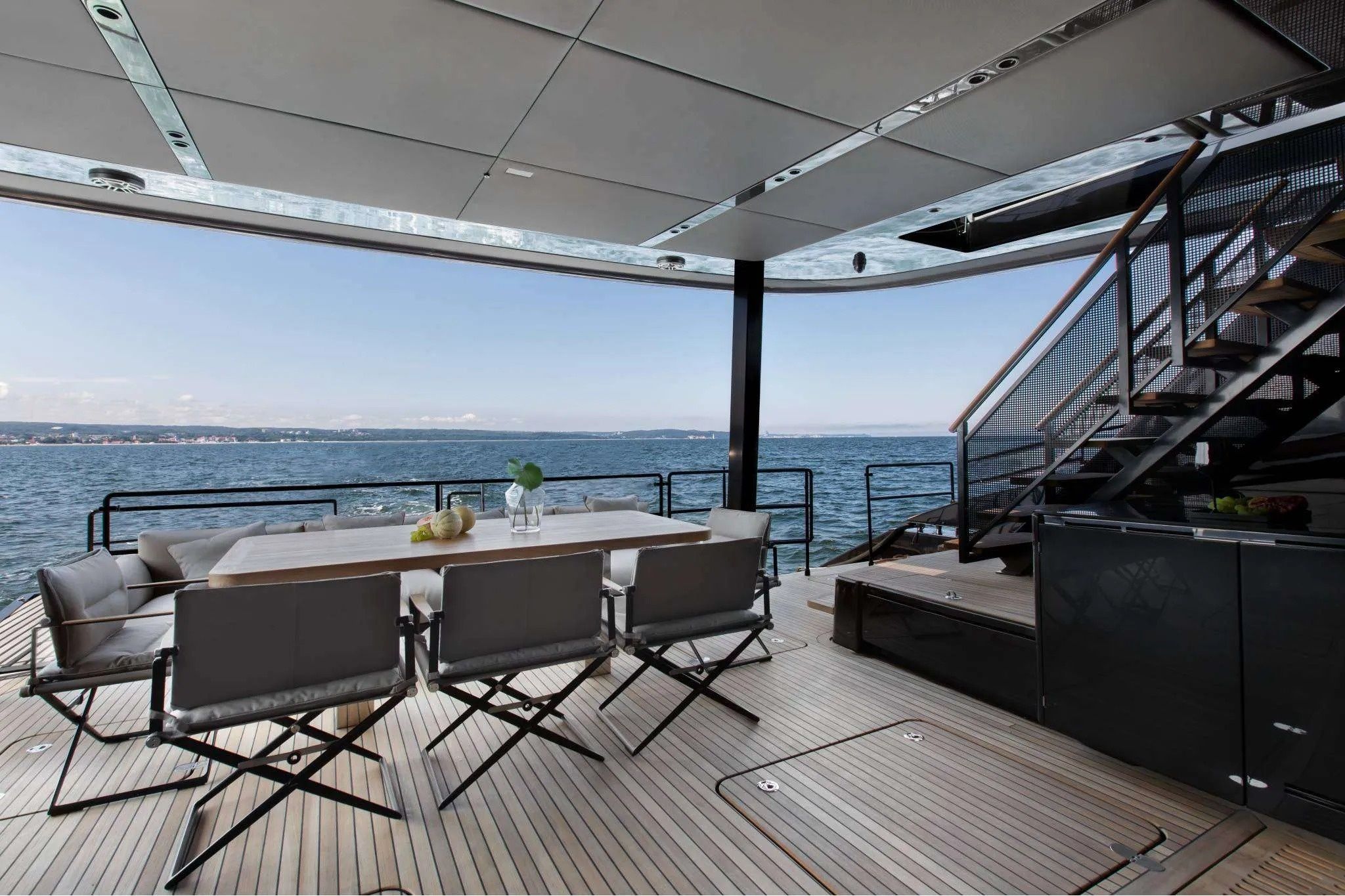 Sunreef 80 | Grayone