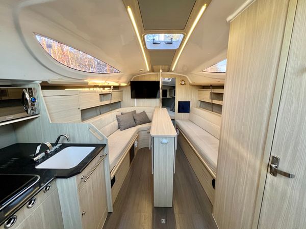 Northman Maxus 33.1 | Friday