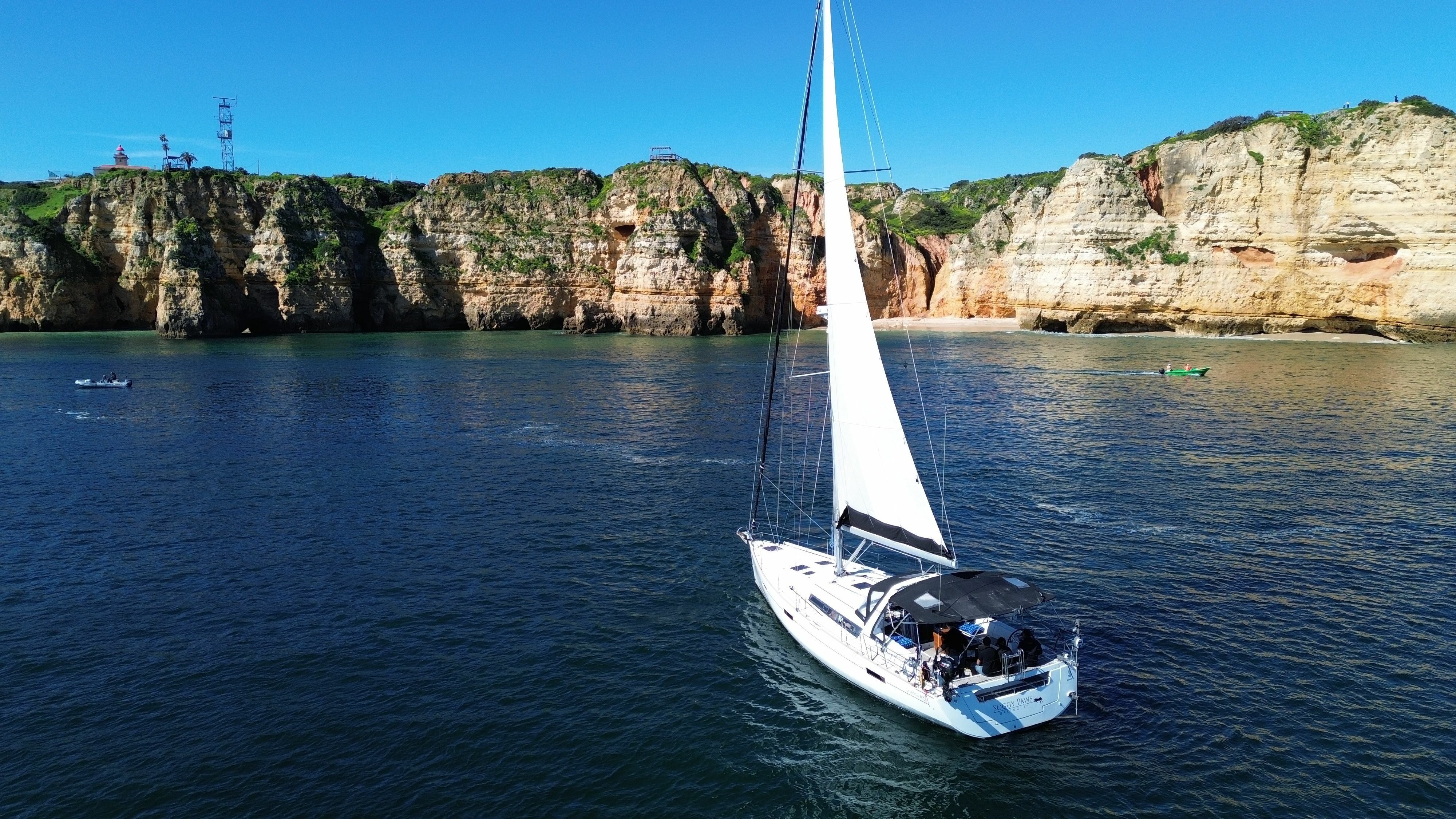 Beneteau Oceanis 45 | Soggy Paws
