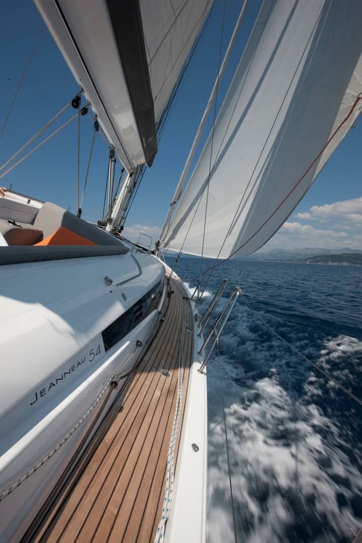 Jeanneau Sun Odyssey 54 DS | Hegoak