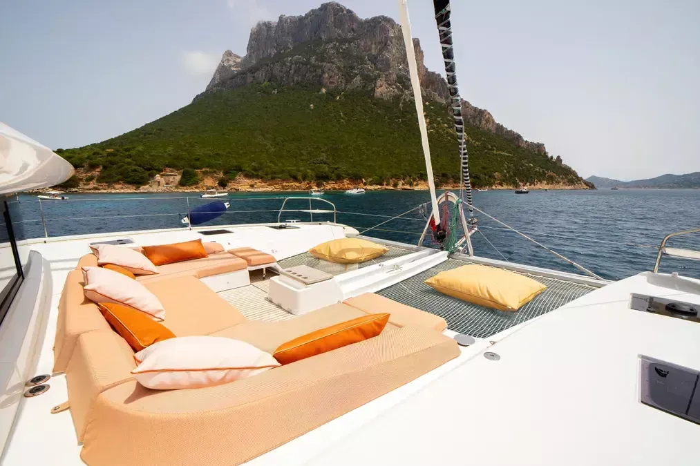 Lagoon 55 | Strafico