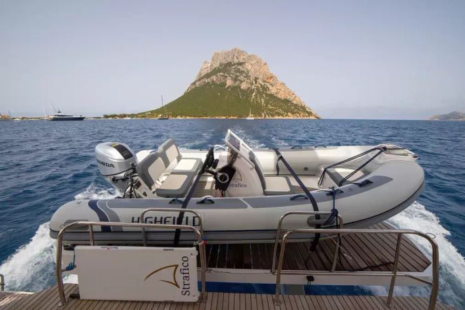 Lagoon 55 | Strafico