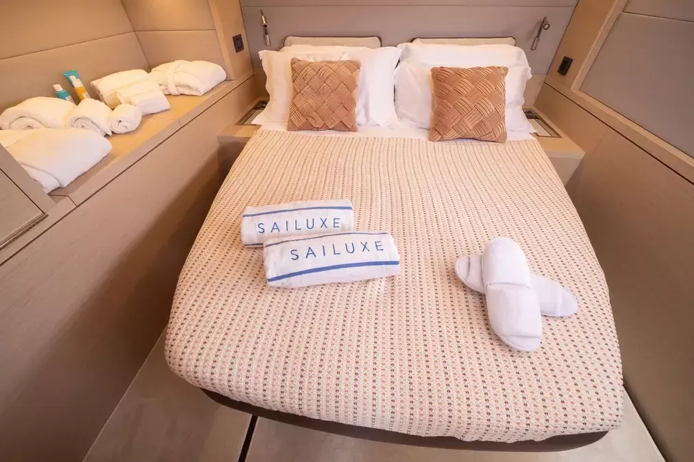 Lagoon 55 | Strafico