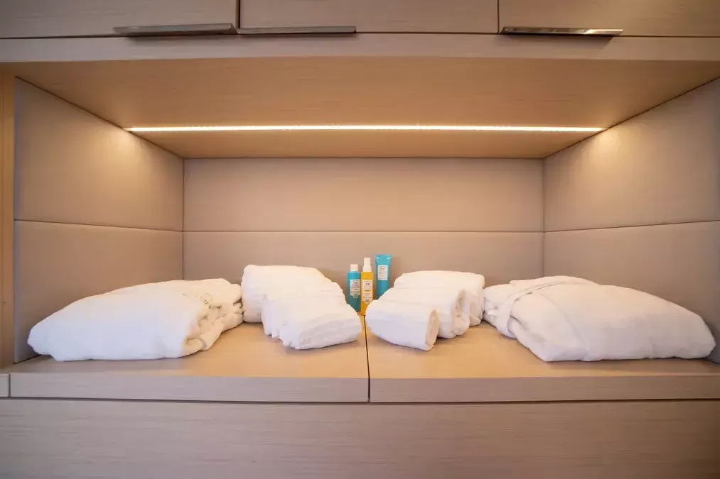 Lagoon 55 | Strafico