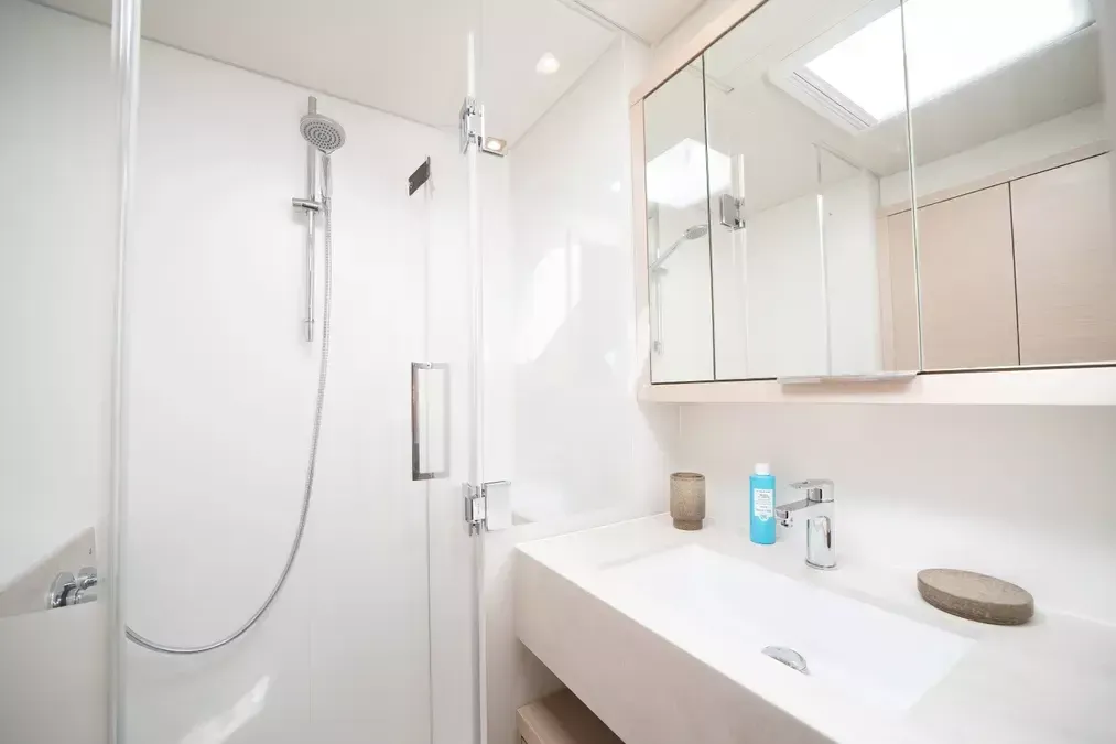 Lagoon 55 | Strafico