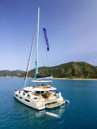 Lagoon 55 | Strafico