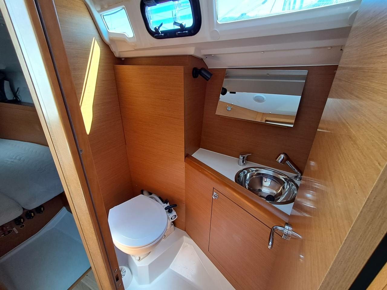 Jeanneau Sun Odyssey 349 | Fatu Hiva 3