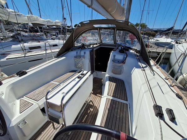 Jeanneau Sun Odyssey 349 | Fatu Hiva 3