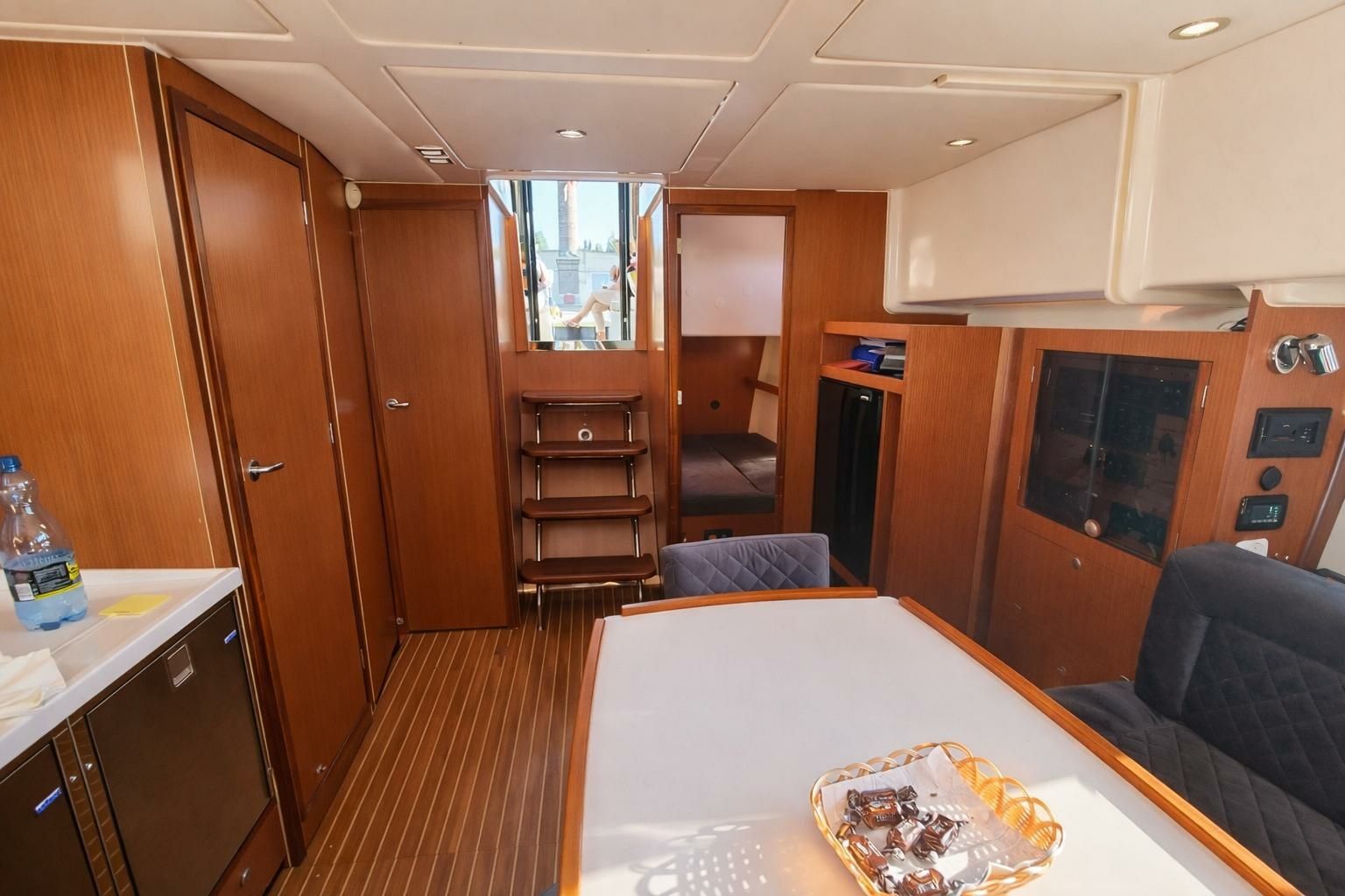 Delphia Nautika 1300 | Surazo