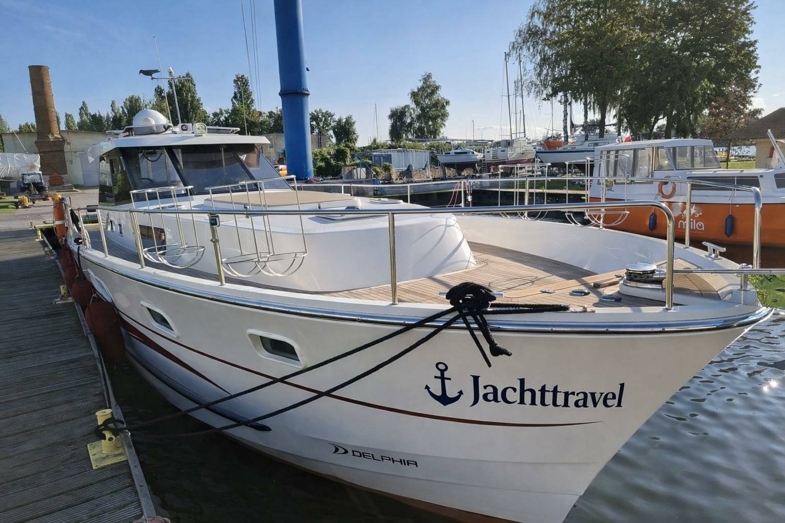 Delphia Nautika 1300 | Surazo