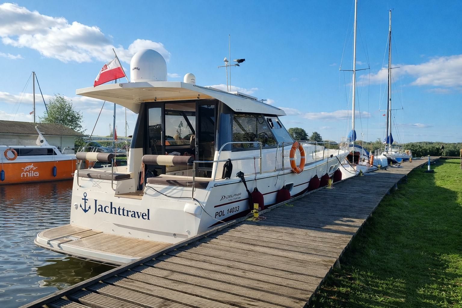 Delphia Nautika 1300 | Surazo
