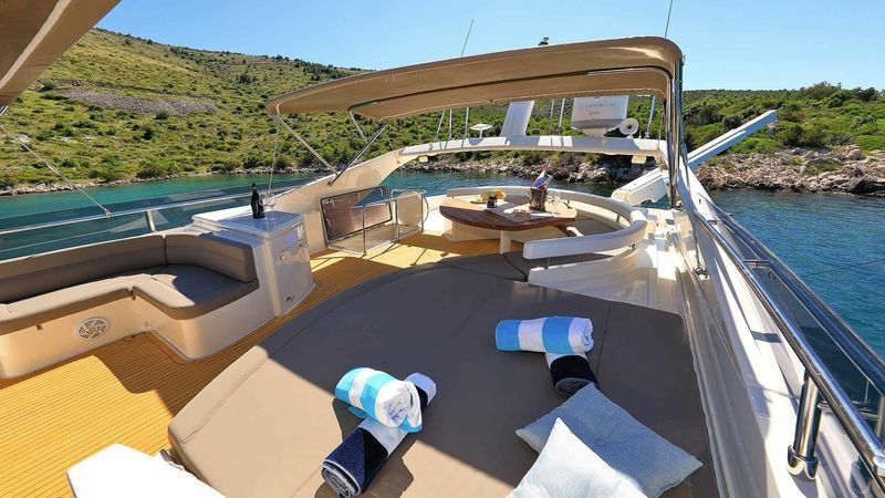 Ferretti 760 | Quo Vadis 1