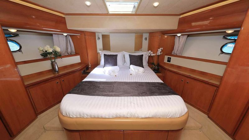 Ferretti 760 | Quo Vadis 1