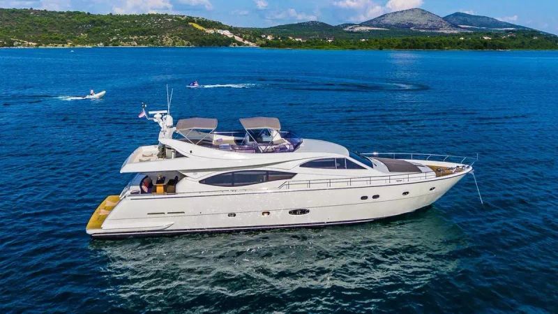 Ferretti 760 | Quo Vadis 1