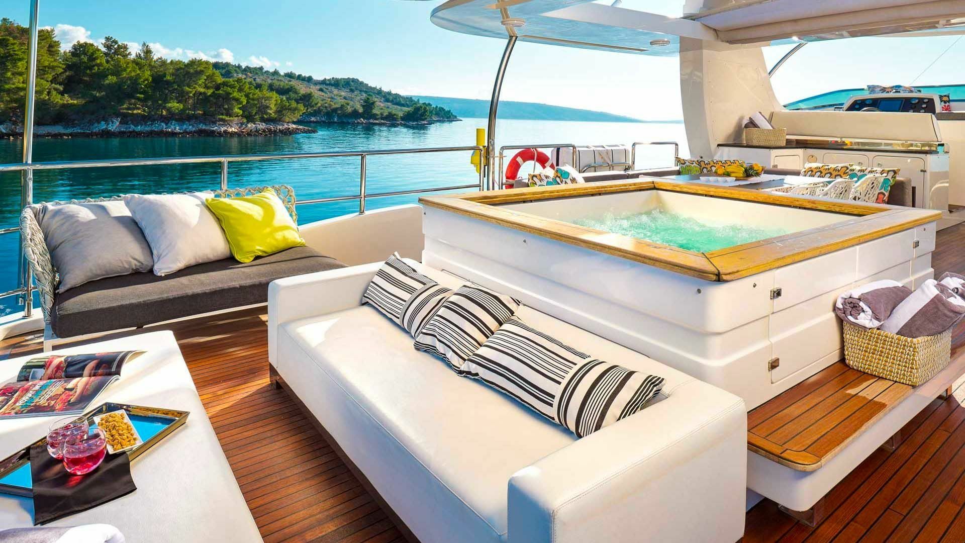 Benetti Delfino 93 | Ocean Drive