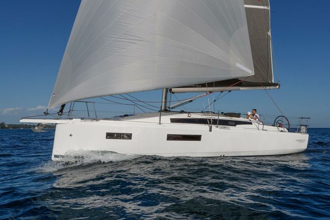 Jeanneau Sun Odyssey 350 | Luigi
