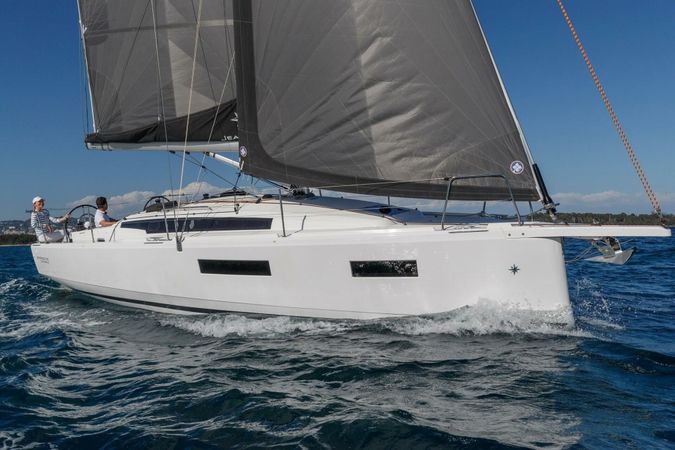 Jeanneau Sun Odyssey 350 | Luigi