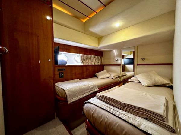 Ferretti 730 | Angelica