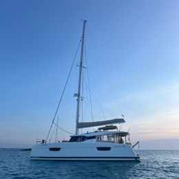 Fountaine Pajot Astrea 42 | Ambolo