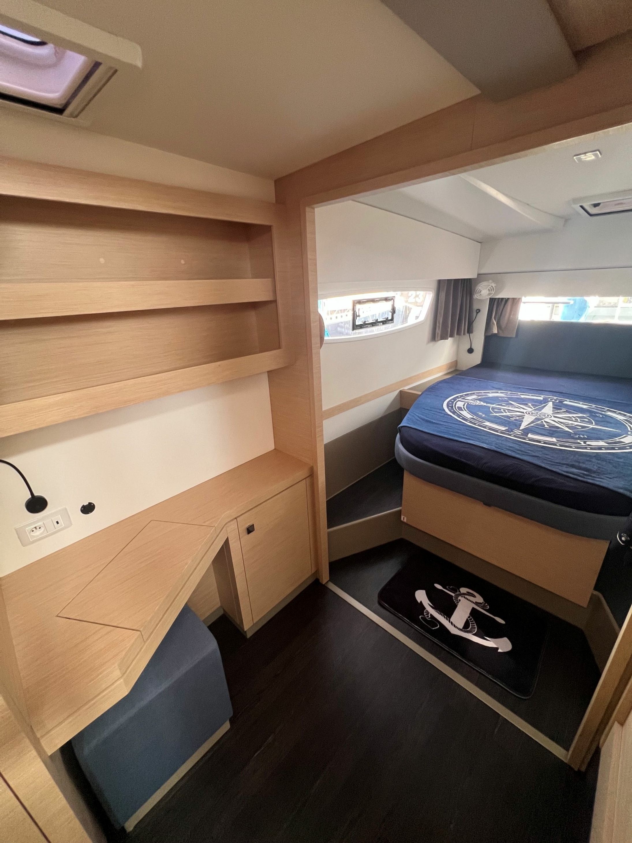 Fountaine Pajot Astrea 42 | Ambolo