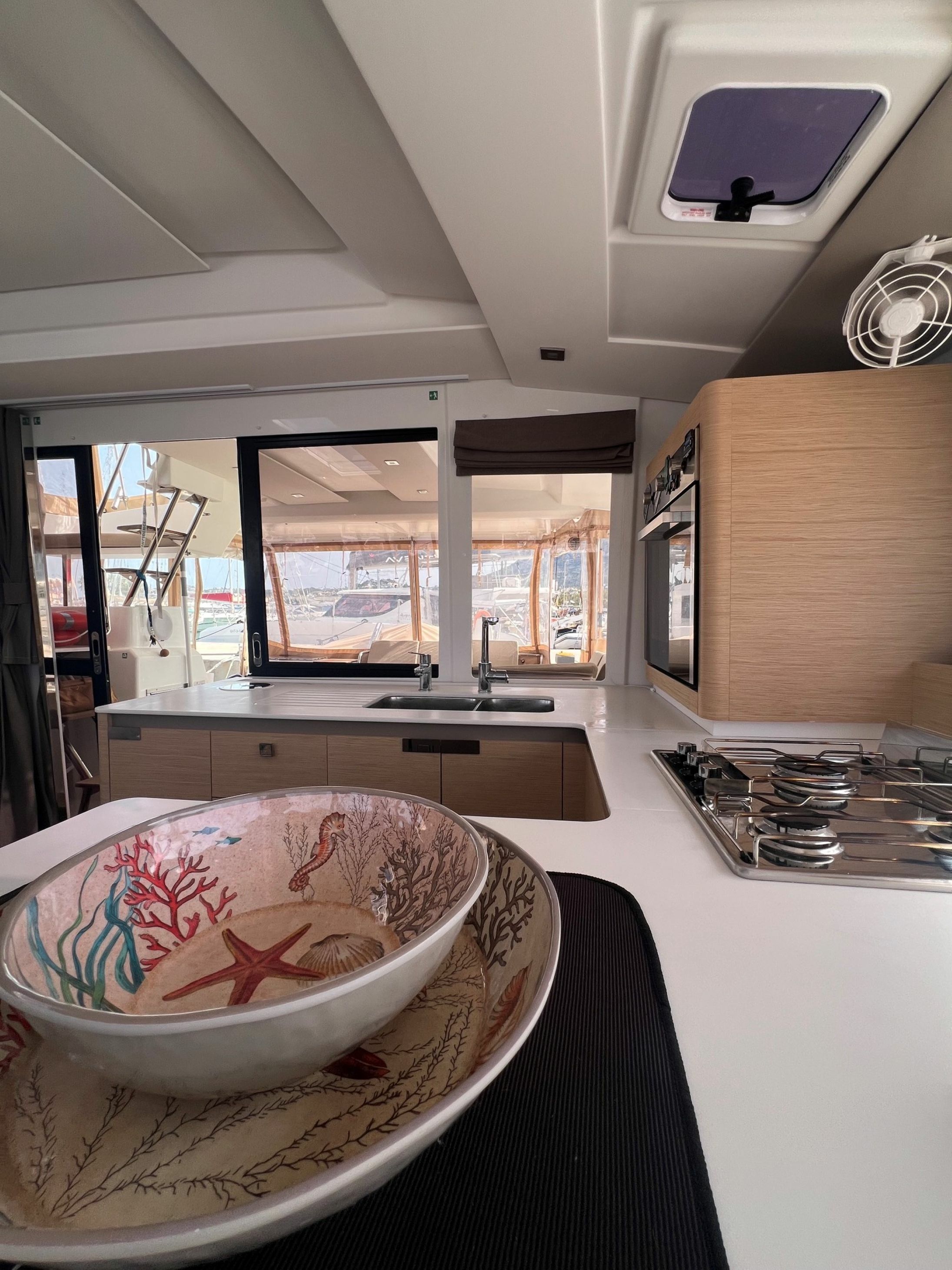 Fountaine Pajot Astrea 42 | Ambolo