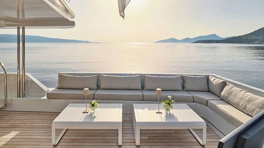 Custom Built 140 | Gelly