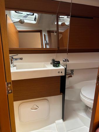 Jeanneau Sun Odyssey 410 | Enki